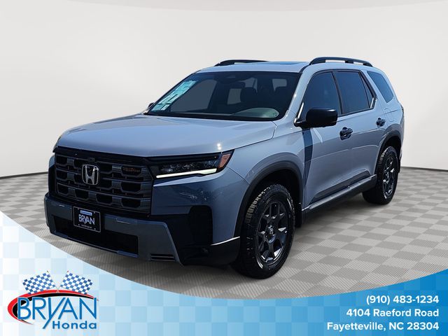 2026 Honda Pilot TrailSport AWD's photo