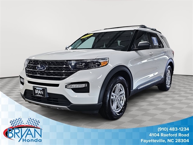 2022 Ford Explorer XLT's photo