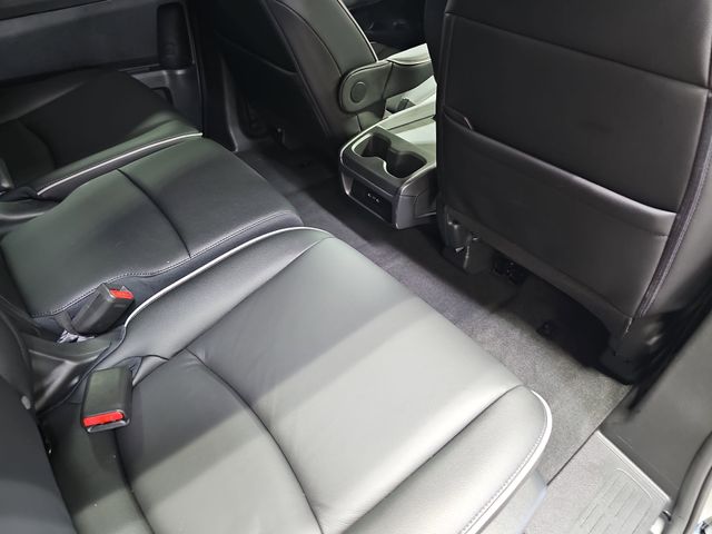 2026 Honda Odyssey Touring - Photo 11