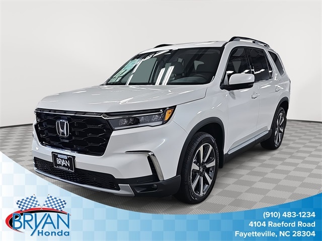 2025 Honda Pilot Touring's photo