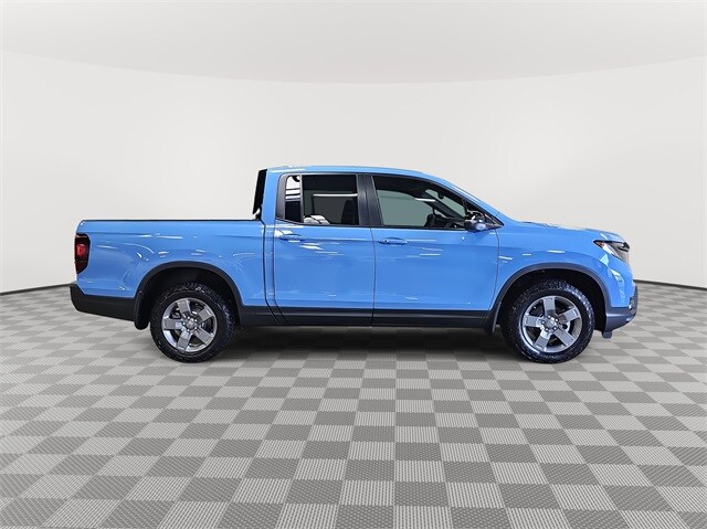 2025 Honda Ridgeline TrailSport photo 4