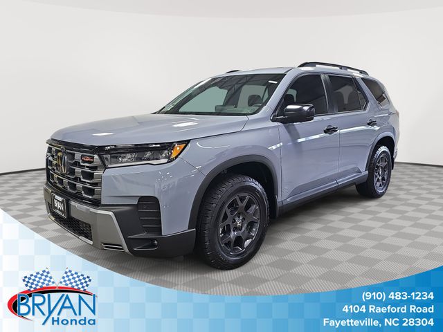 2026 Honda Pilot TrailSport AWD's photo
