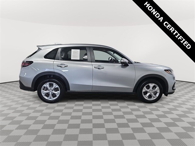 2025 Honda HR-V LX photo 4