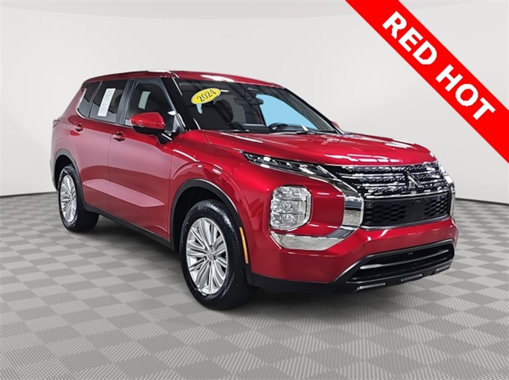 Used 2024 Mitsubishi Outlander ES SUV