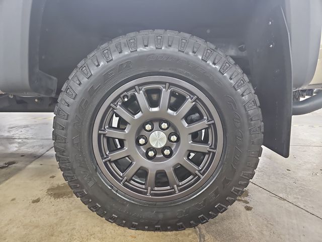2021 Chevrolet Colorado ZR2 - Photo 30