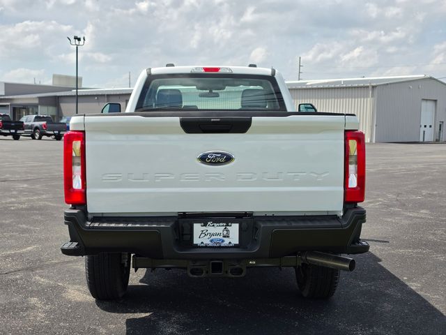2026 Ford F-350 Super Duty XL - Photo 7