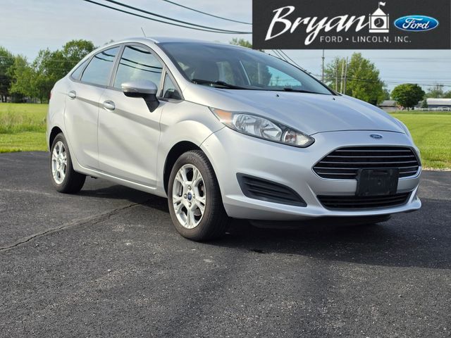 2014 Ford Fiesta SE Sedan's photo