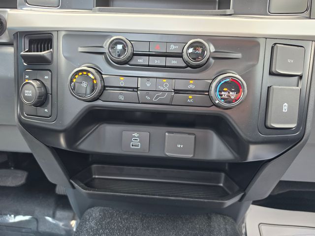 2026 Ford F-350 Super Duty XL - Photo 18