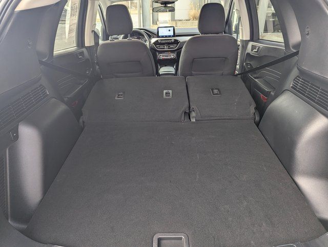 2022 Ford Escape SE - Photo 17