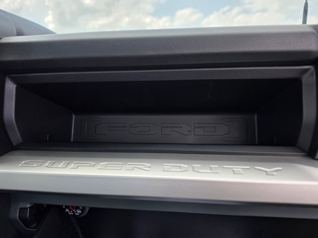 2026 Ford F-350 Super Duty XL - Photo 16