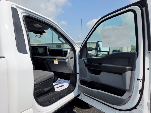 2026 Ford F-250 Super Duty XL - Photo 11