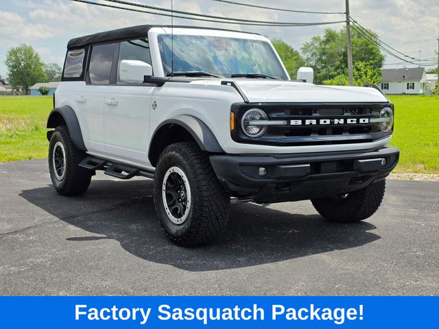 2023 Ford Bronco Outer Banks 4x4's photo