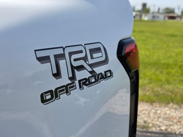 2025 Toyota Tacoma TRD Off Road - Photo 25