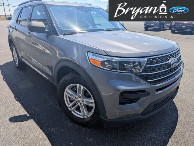 2023 Ford Explorer XLT RWD's photo
