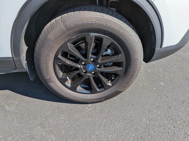 2022 Ford Escape SE - Photo 10