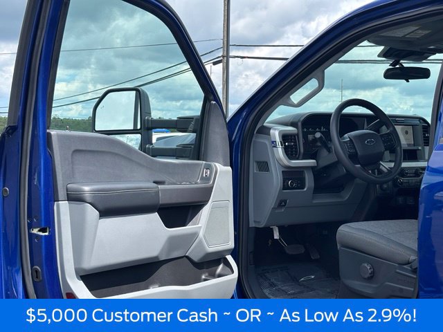 2026 Ford F-250 Super Duty XL - Photo 9