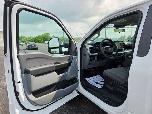 2026 Ford F-250 Super Duty XL - Photo 8