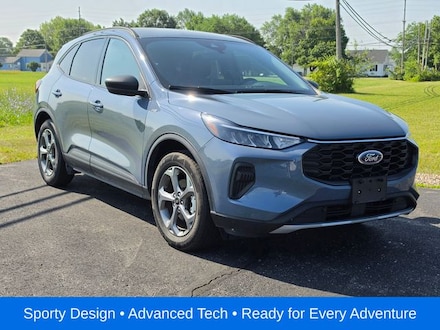 2025 Ford Escape ST-Line SUV