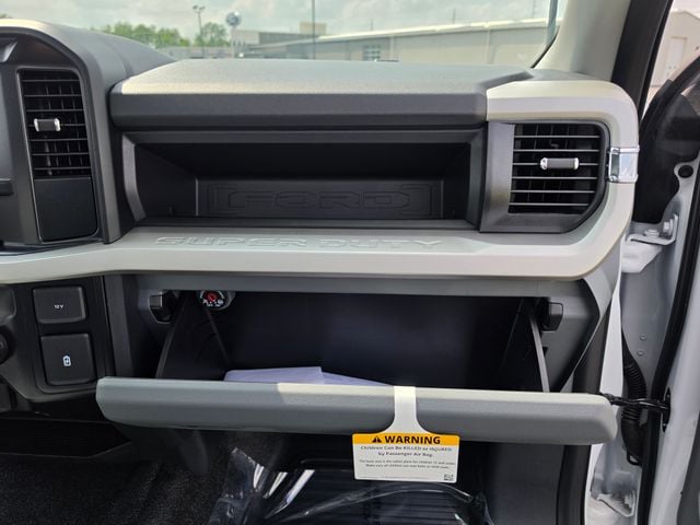 2026 Ford F-350 Super Duty XL - Photo 15