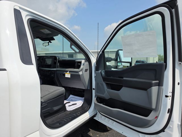 2026 Ford F-250 Super Duty XL - Photo 11