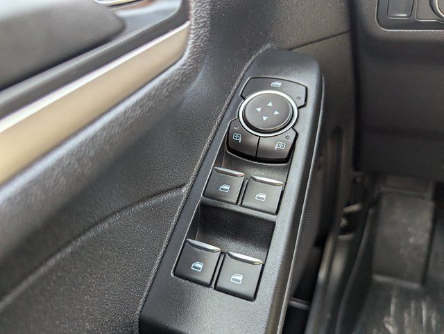 2022 Ford Escape SE - Photo 40