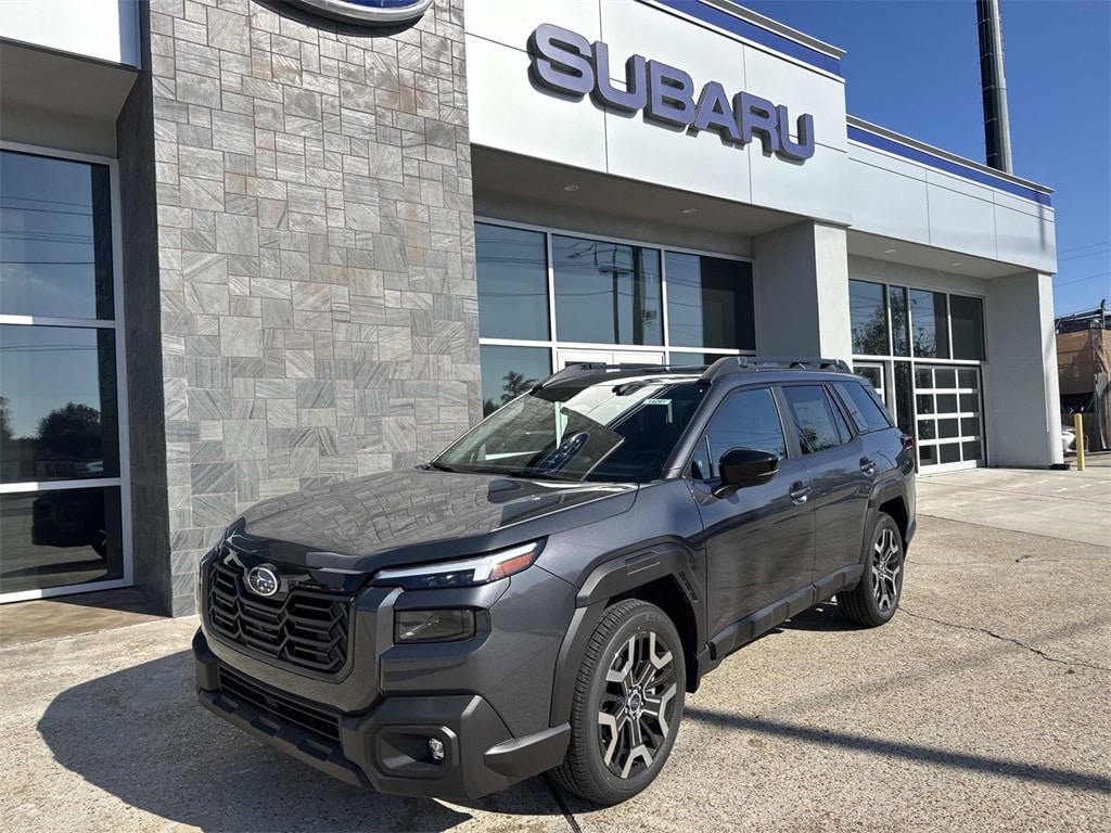 2026 Subaru Outback Touring's photo