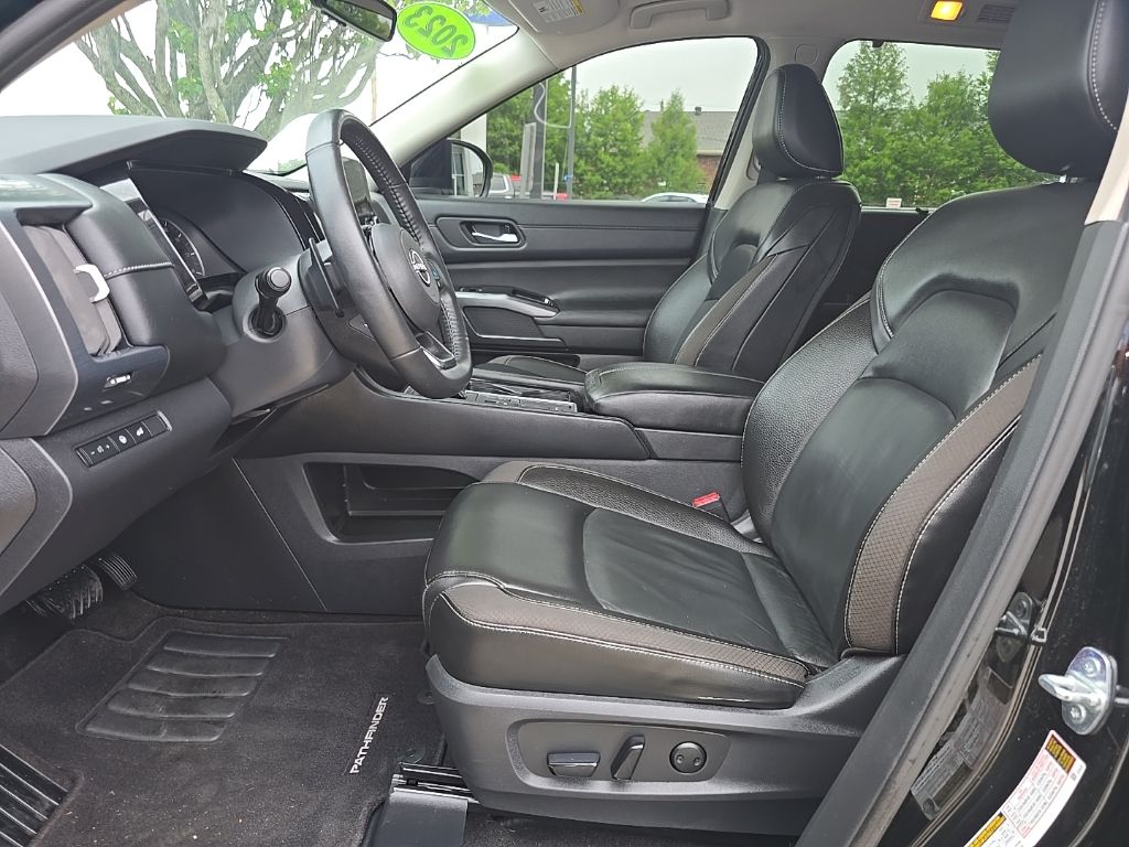 2023 Nissan Pathfinder SL - Photo 15
