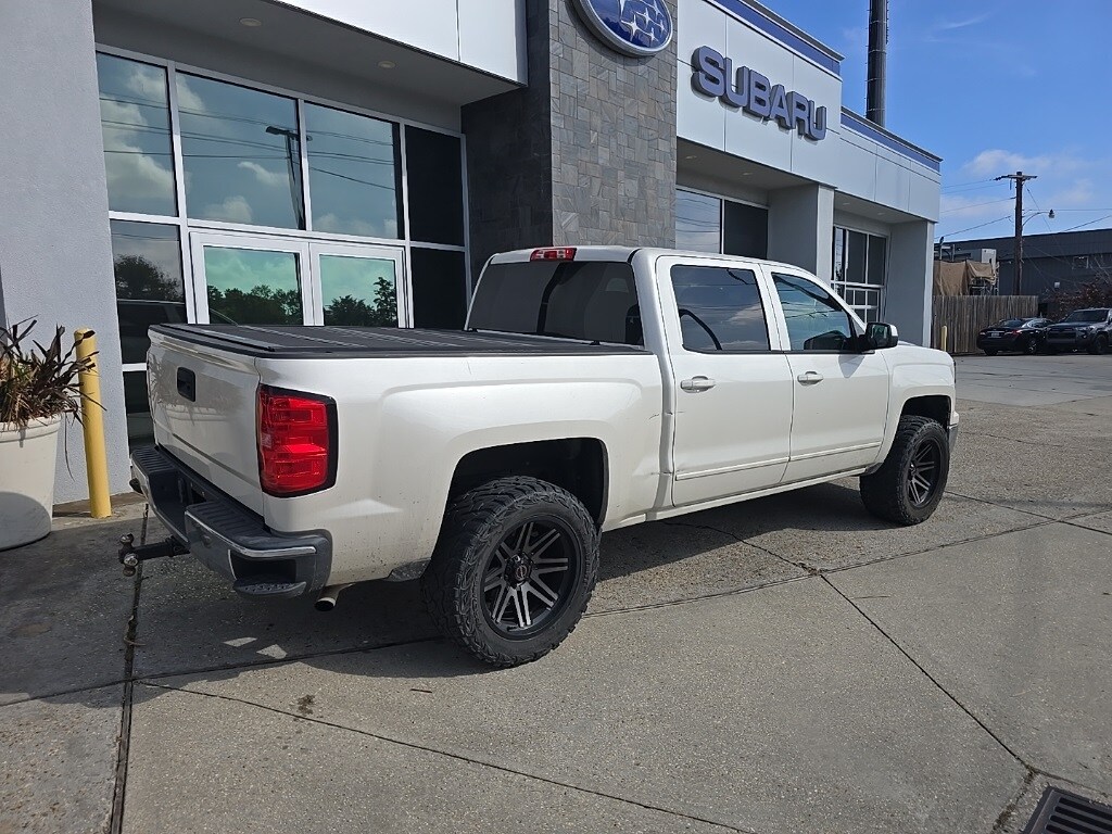 2015 Chevrolet Silverado 1500 LT photo 4