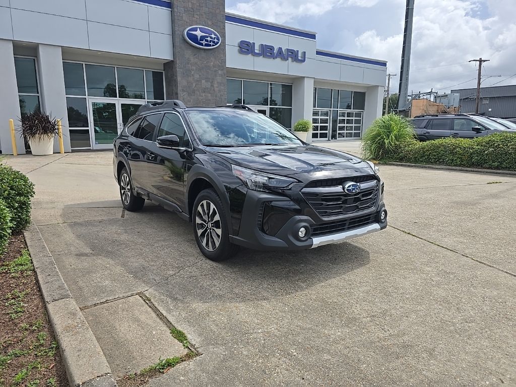 2023 Subaru Outback Limited's photo