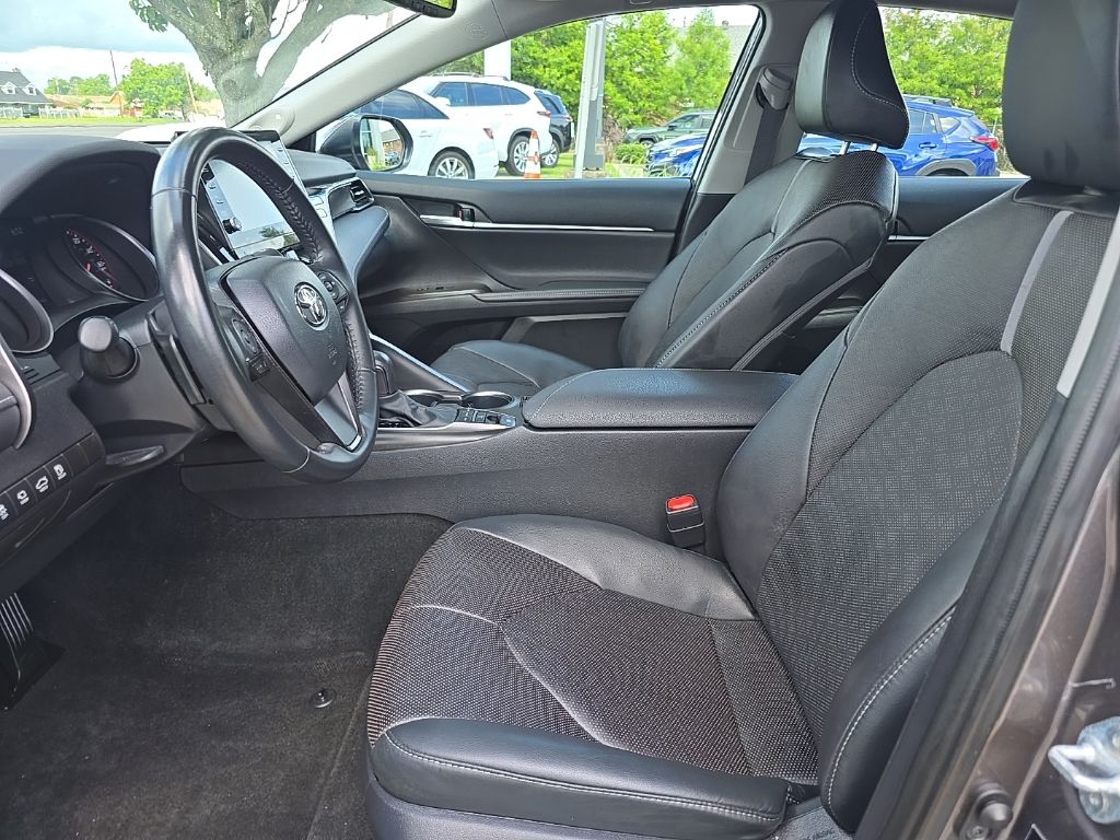 2024 Toyota Camry XSE - Photo 16