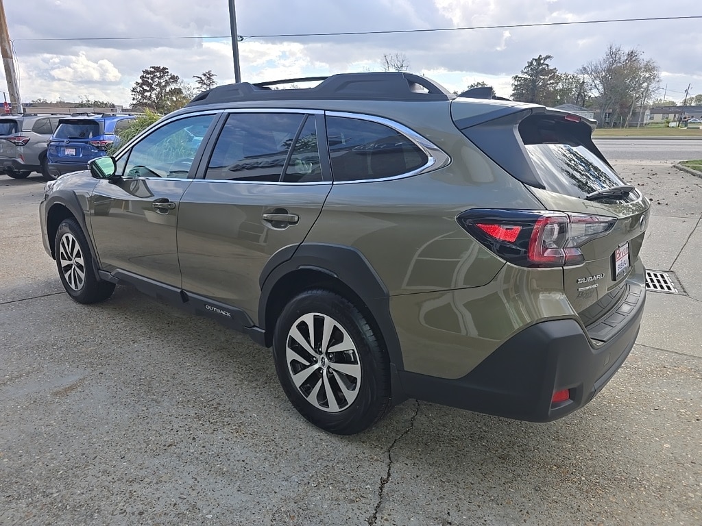Certified 2025 Subaru Outback Premium SUV