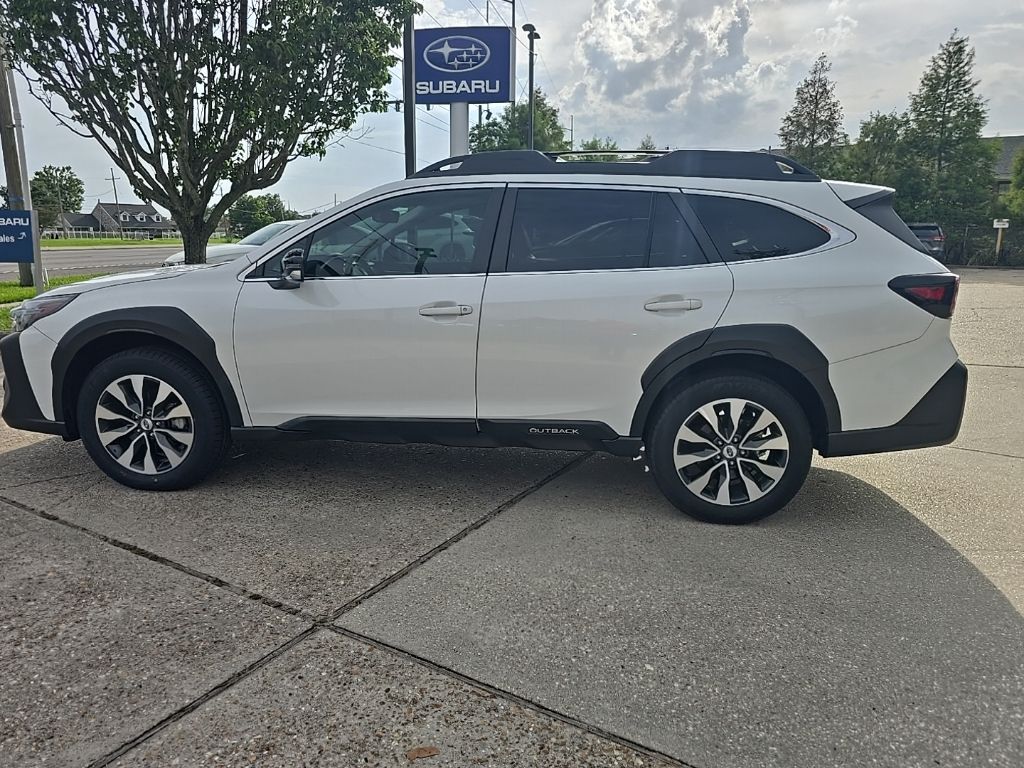 2024 Subaru Outback Limited - Photo 9