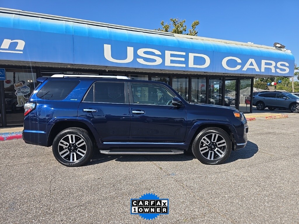 2020 Toyota 4Runner Limited photo 3