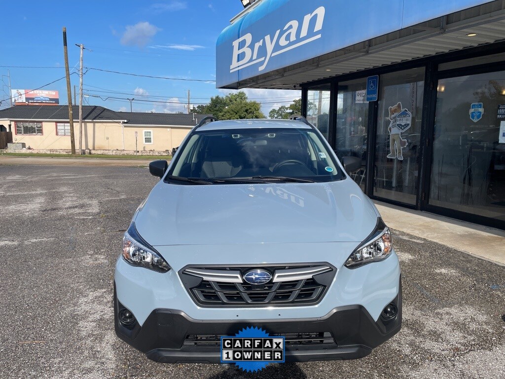 2023 Subaru Crosstrek Base photo 2