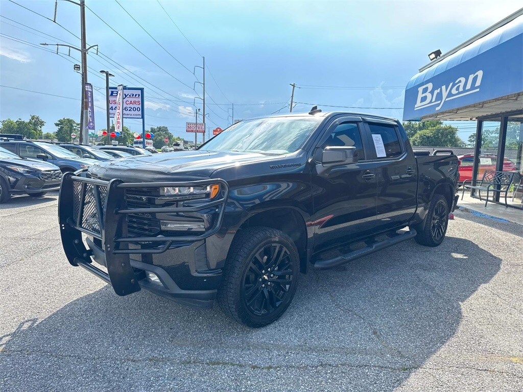 2019 Chevrolet Silverado 1500 RST photo 2