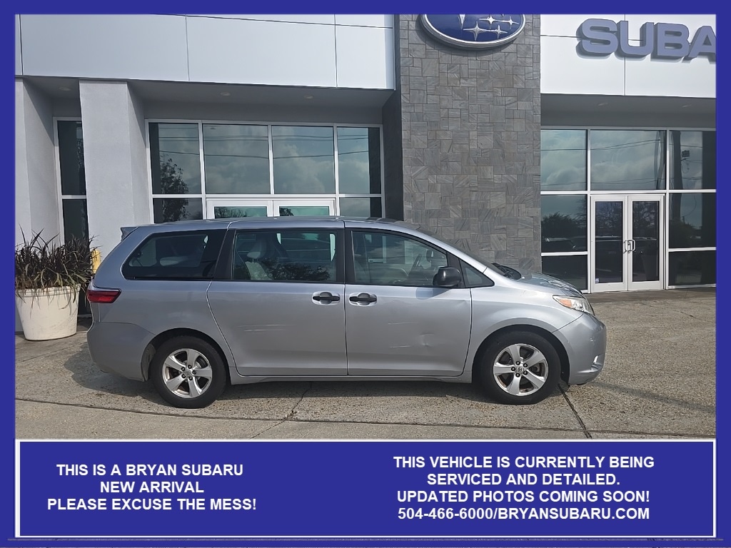 2016 Toyota Sienna L's photo