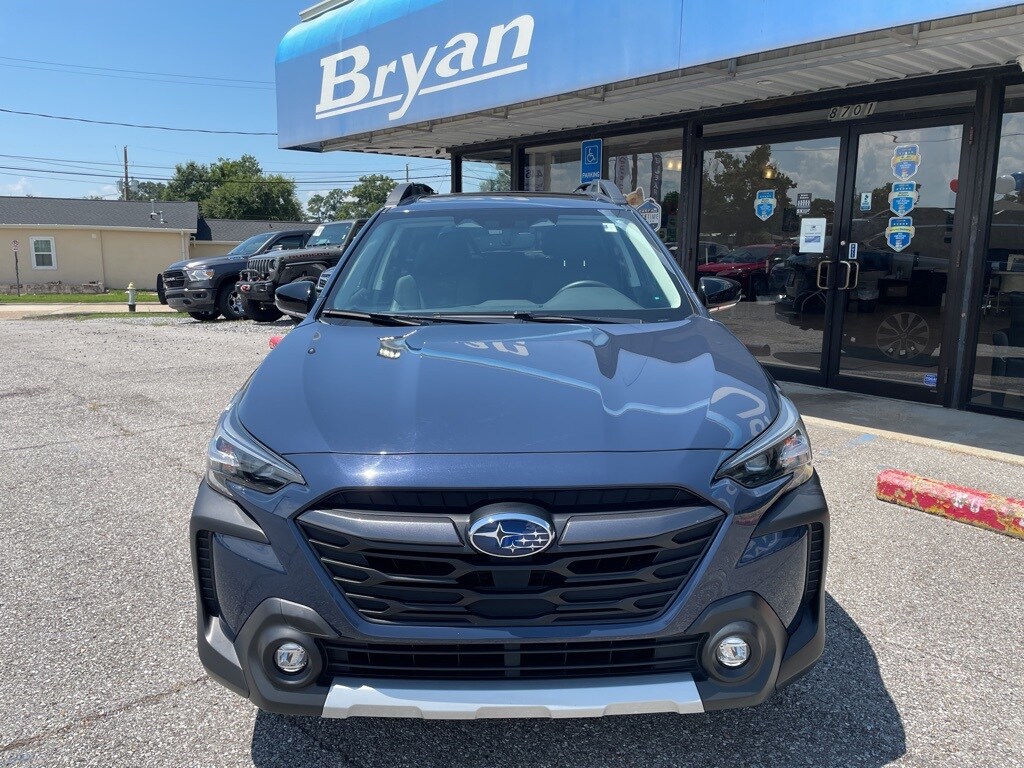 2023 Subaru Outback Limited photo 2