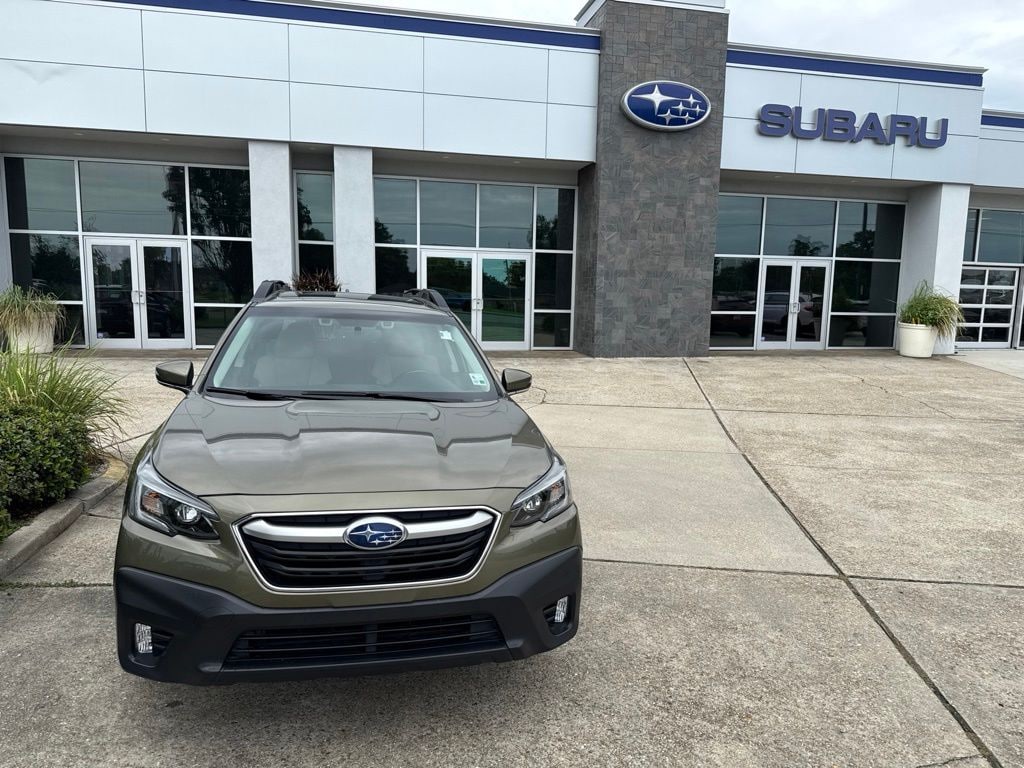 Used 2021 Subaru Outback Premium SUV