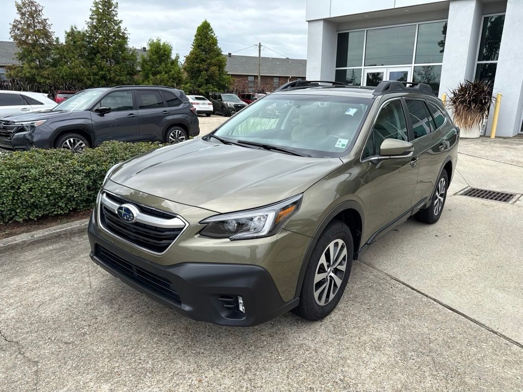 Used 2021 Subaru Outback Premium SUV