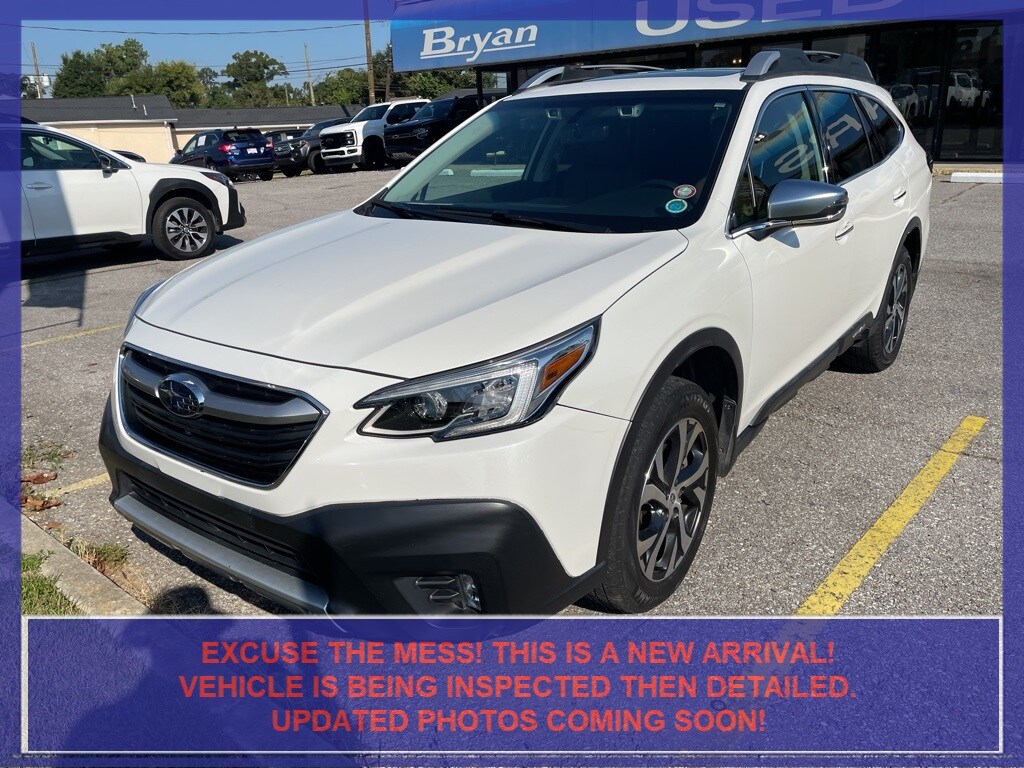 2021 Subaru Outback Touring photo 2