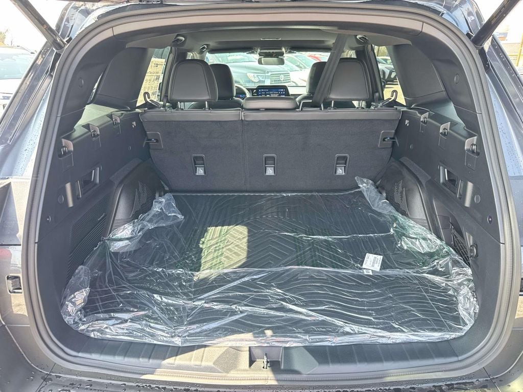 2026 Subaru Outback Limited - Photo 7