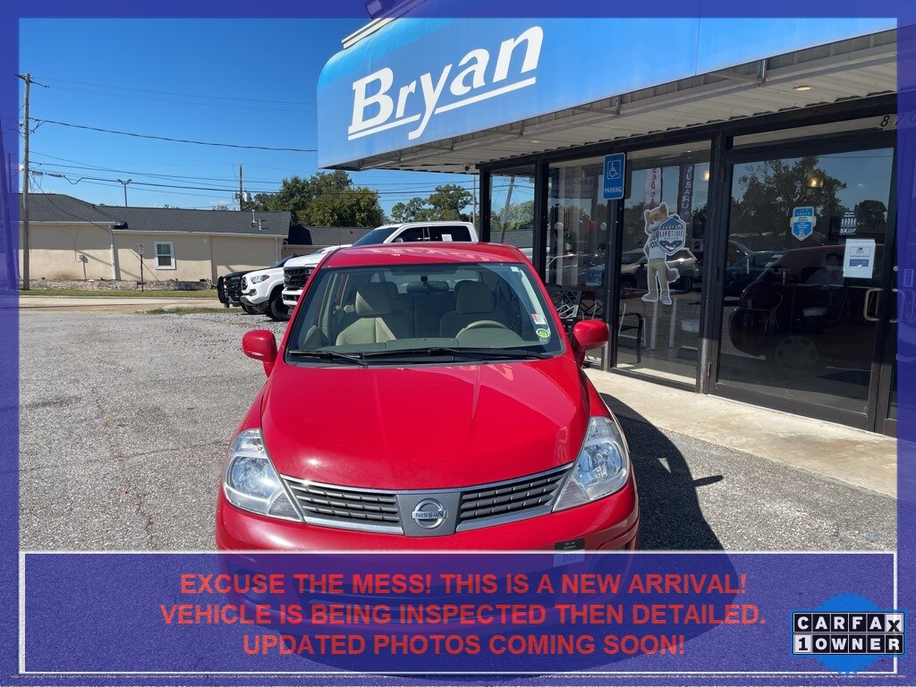 2007 Nissan Versa 1.8 S photo 3