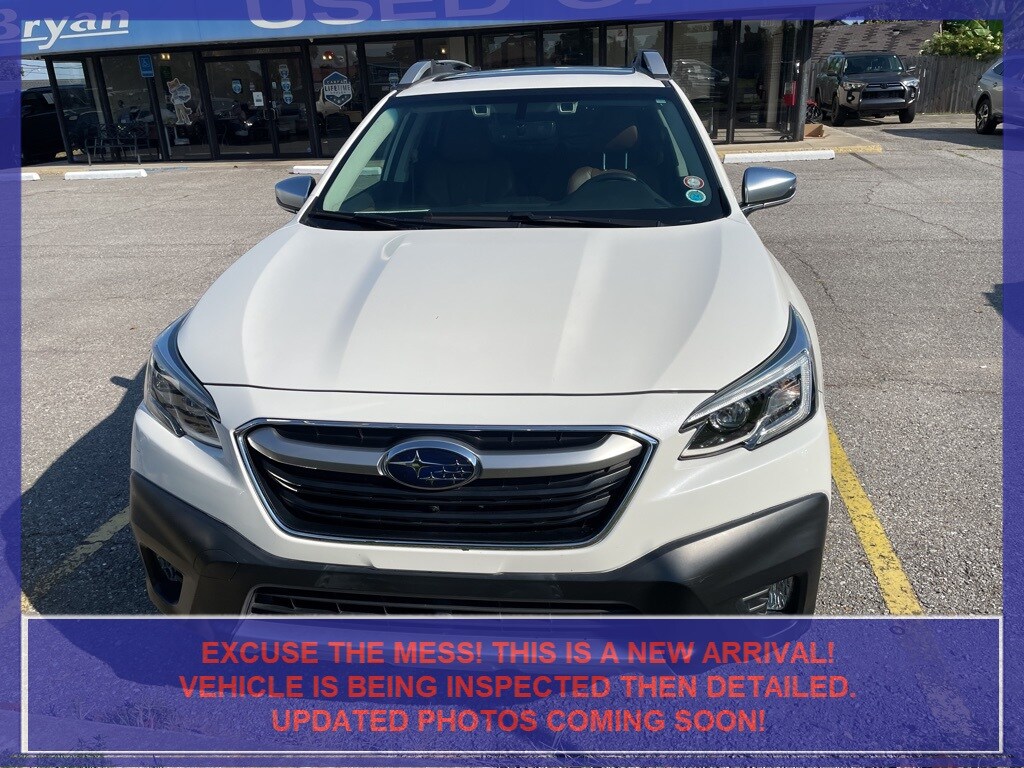 2021 Subaru Outback Touring photo 3