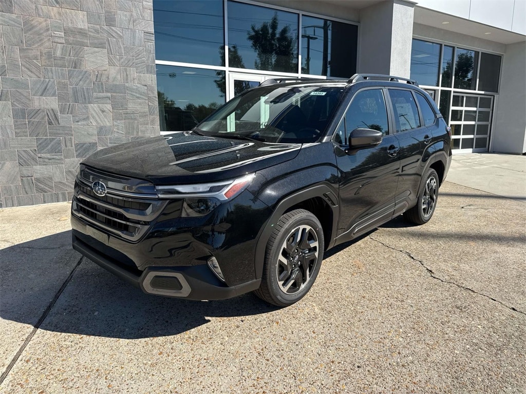 2025 Subaru Forester Limited's photo