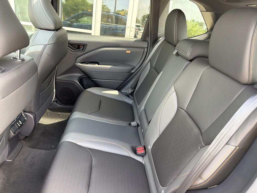 2026 Subaru Forester Wilderness - Photo 8