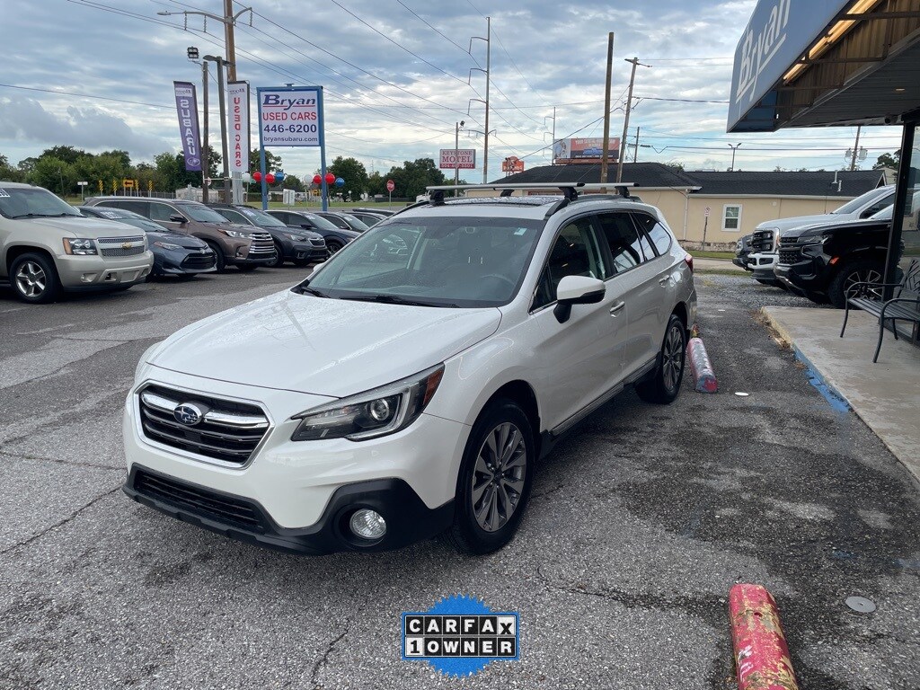 2019 Subaru Outback 3.6R Touring photo 4