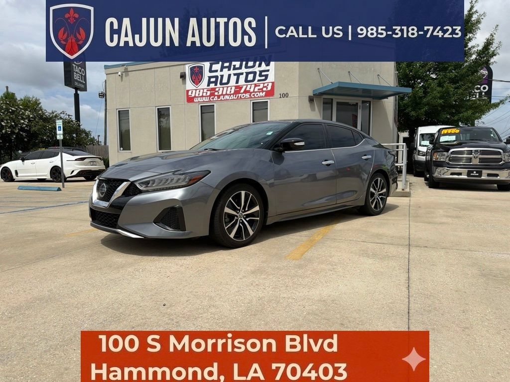 2022 Nissan Maxima SV's photo
