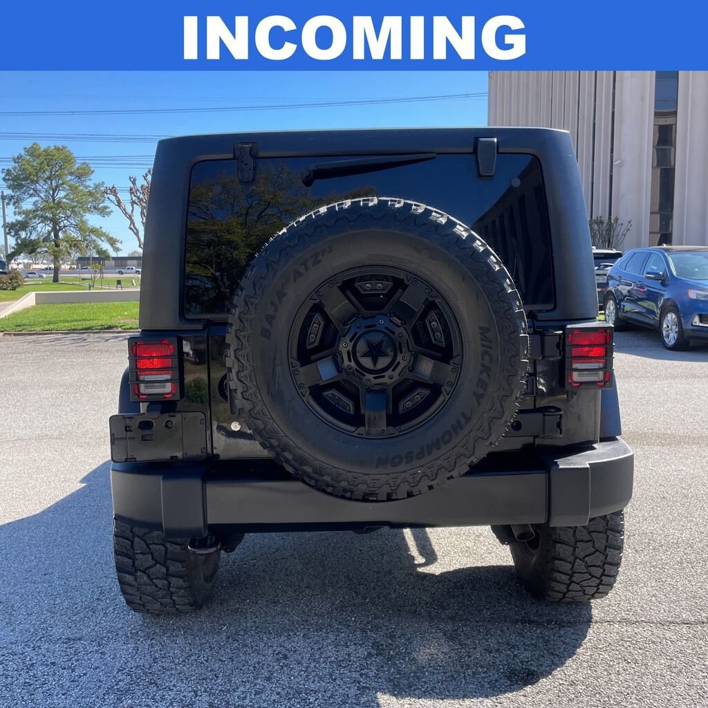 Used 2017 Jeep Wrangler JK Unlimited Sahara 4x4 SUV