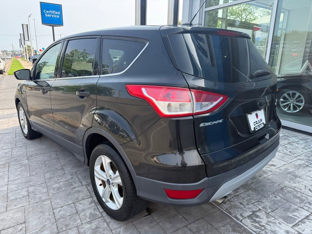 Used 2015 Ford Escape SE with VIN 1FMCU0GX4FUC24079 for sale in Jennings, LA