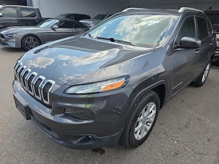 2015 Jeep Cherokee Latitude 4x4 SUV
